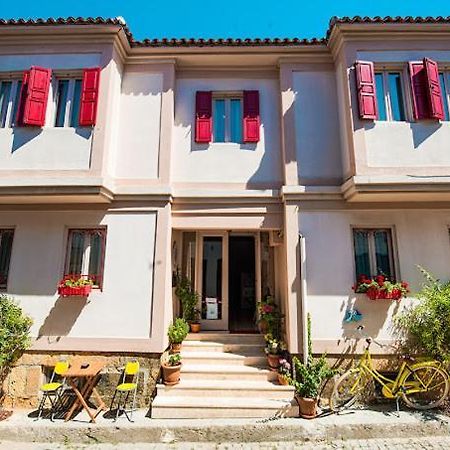 Bozcaada Biz Otel Екстериор снимка