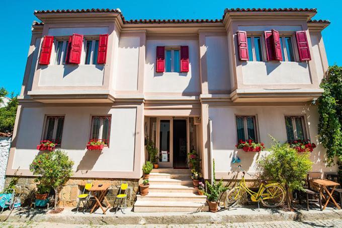 Bozcaada Biz Otel Екстериор снимка